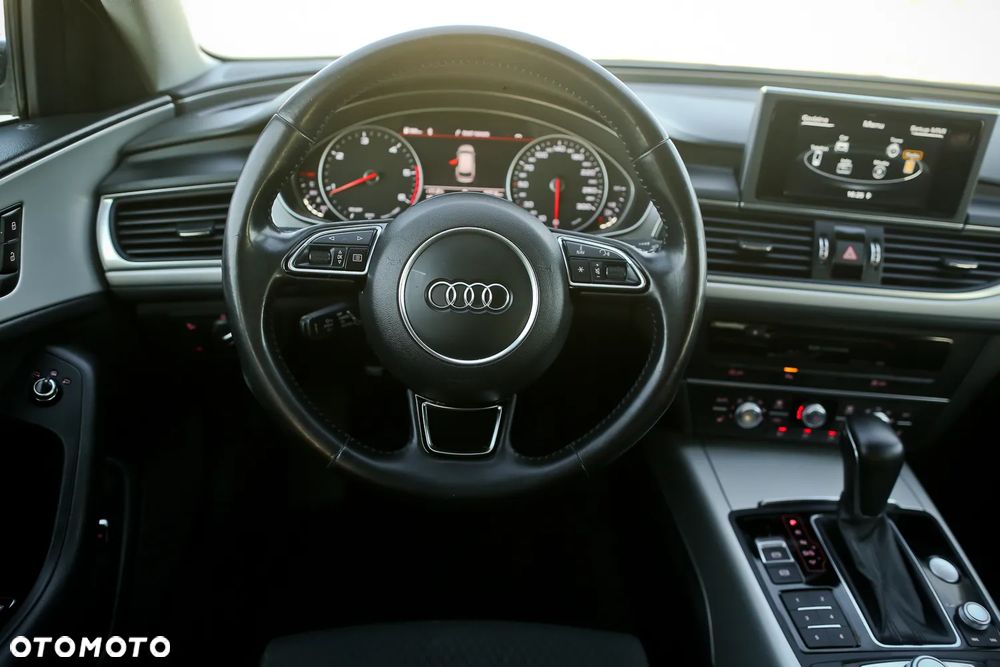 Audi A6 Avant 2.0 TDI quattro S tronic - 23