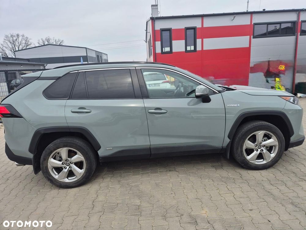 Toyota RAV4 - 4