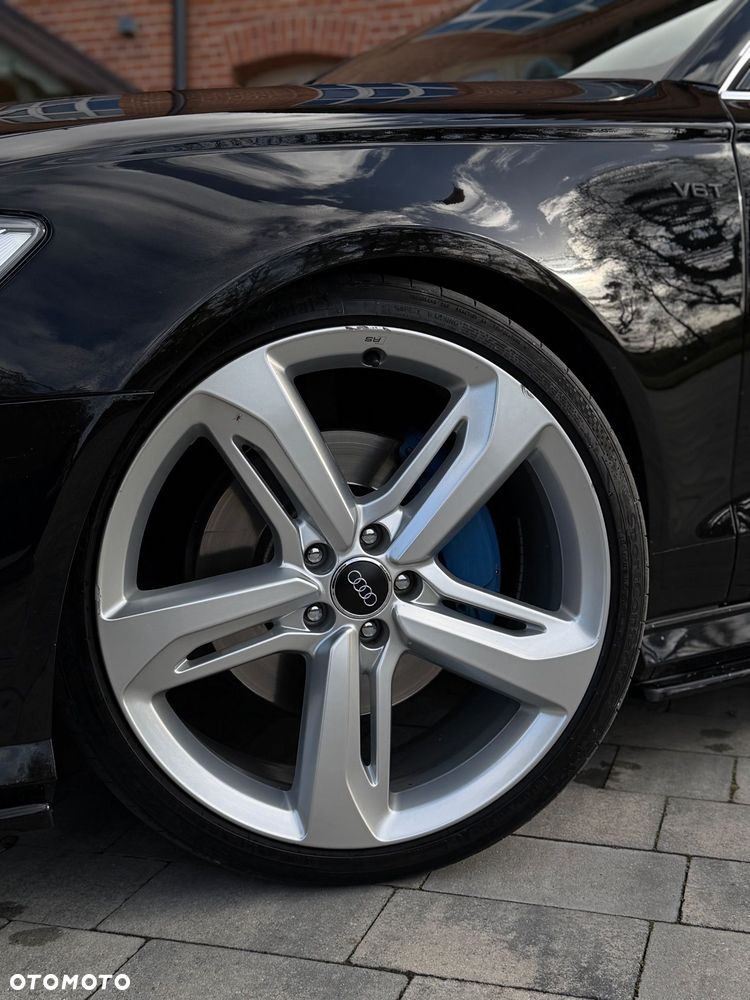 Audi A6 Avant 3.0 TDI quattro S tronic - 16