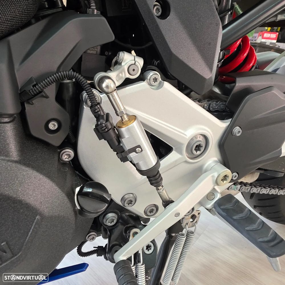 BMW F 900 XR F900XR - 9