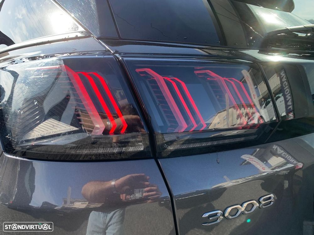 Peugeot 3008 1.5 BlueHDi Allure EAT8 - 10