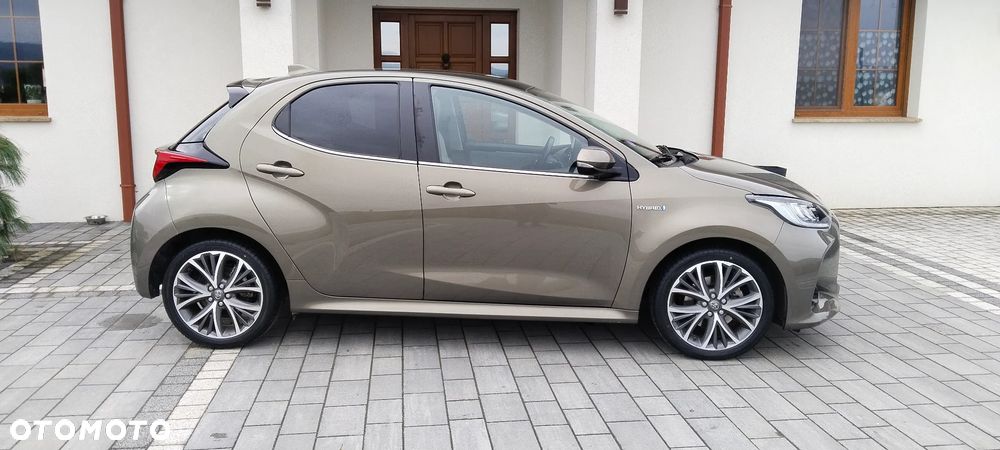 Toyota Yaris Hybrid 1.5 Executive - 22