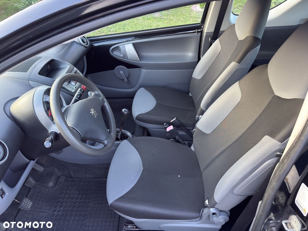 Peugeot 107 - 5