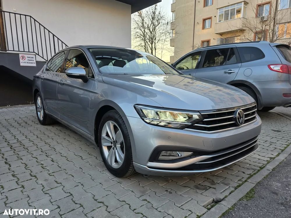 Volkswagen Passat 2.0 TDI DSG Highline - 5