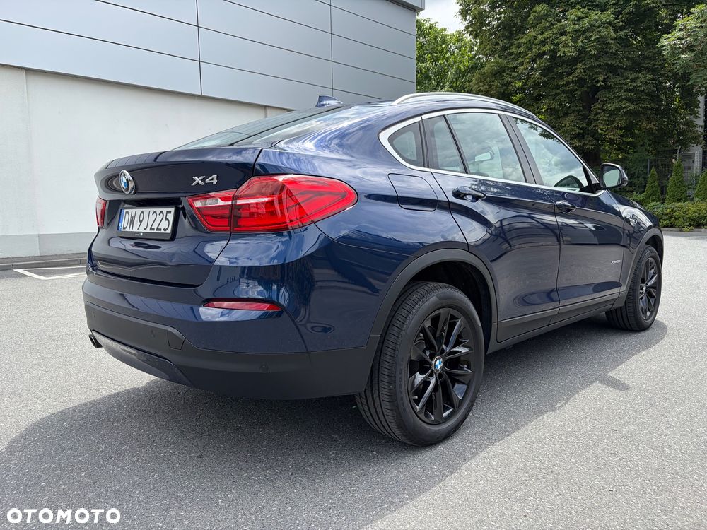 BMW X4 xDrive20i - 11