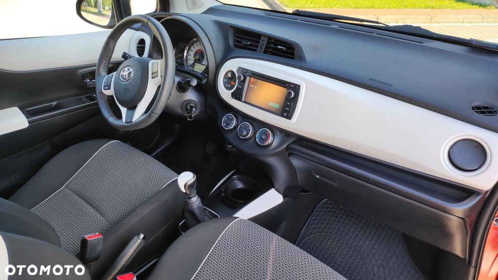 Toyota Yaris 1.33 Active EU6 - 7