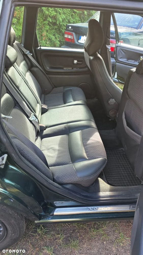 Volvo V70 2.5TDI - 13