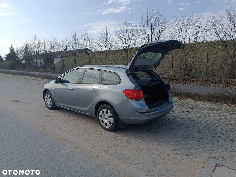 Opel Astra 1.7 CDTI - 23