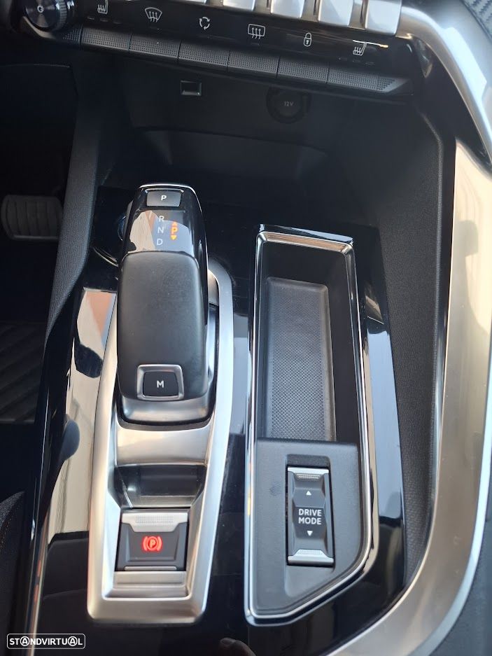 Peugeot 3008 PureTech 130 Stop & Start GPF EAT8 Active Business-Pack - 11