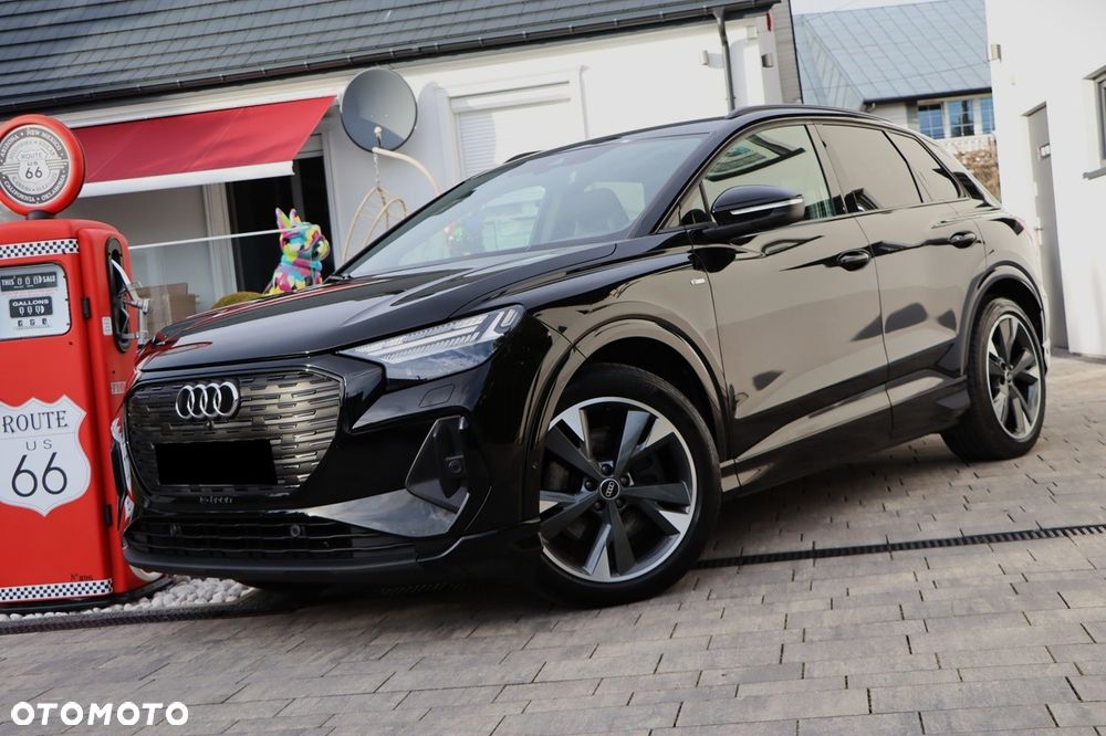 Audi Q4 e-tron - 2