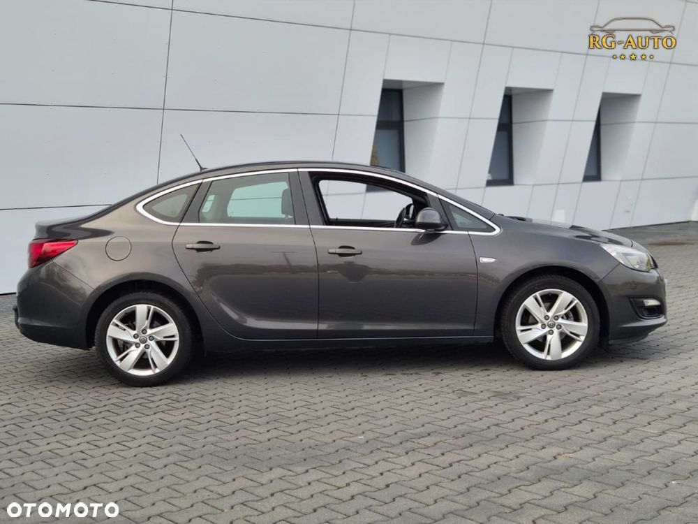Opel Astra - 5