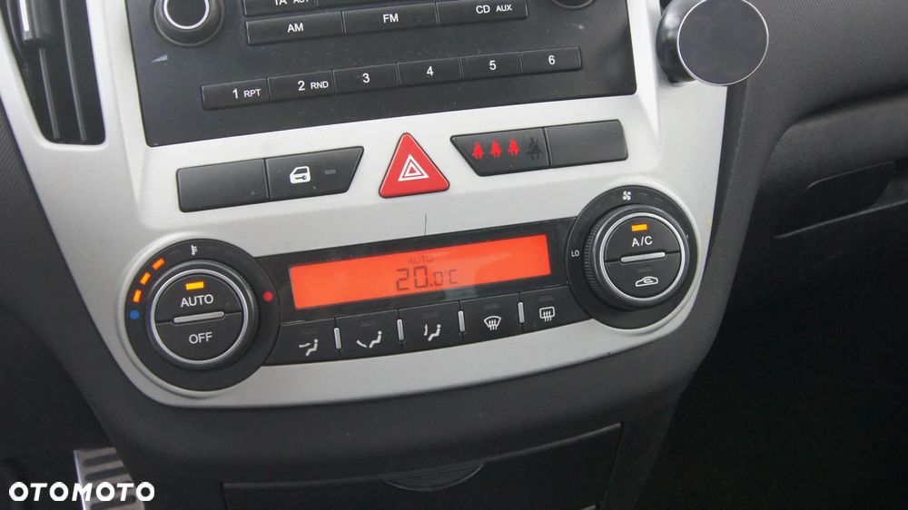 Kia Ceed 1.6 Crdi Comfort + - 14