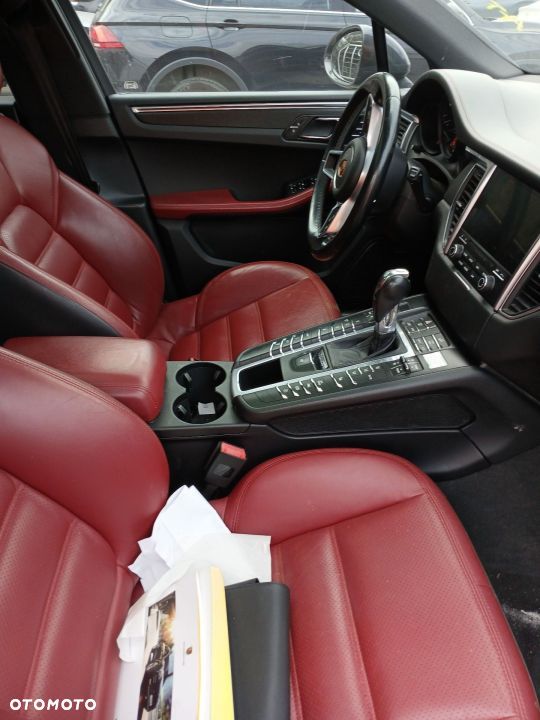 Porsche Macan GTS - 16