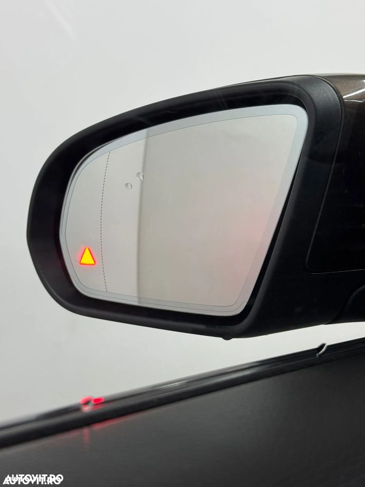 Mercedes-Benz GLC - 17