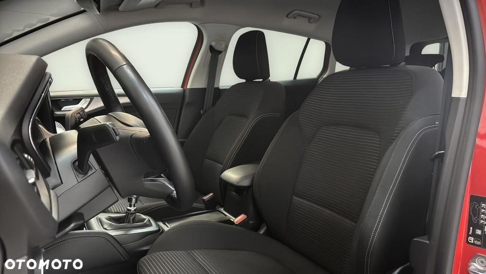 Ford Focus 1.0 EcoBoost mHEV Titanium X - 12
