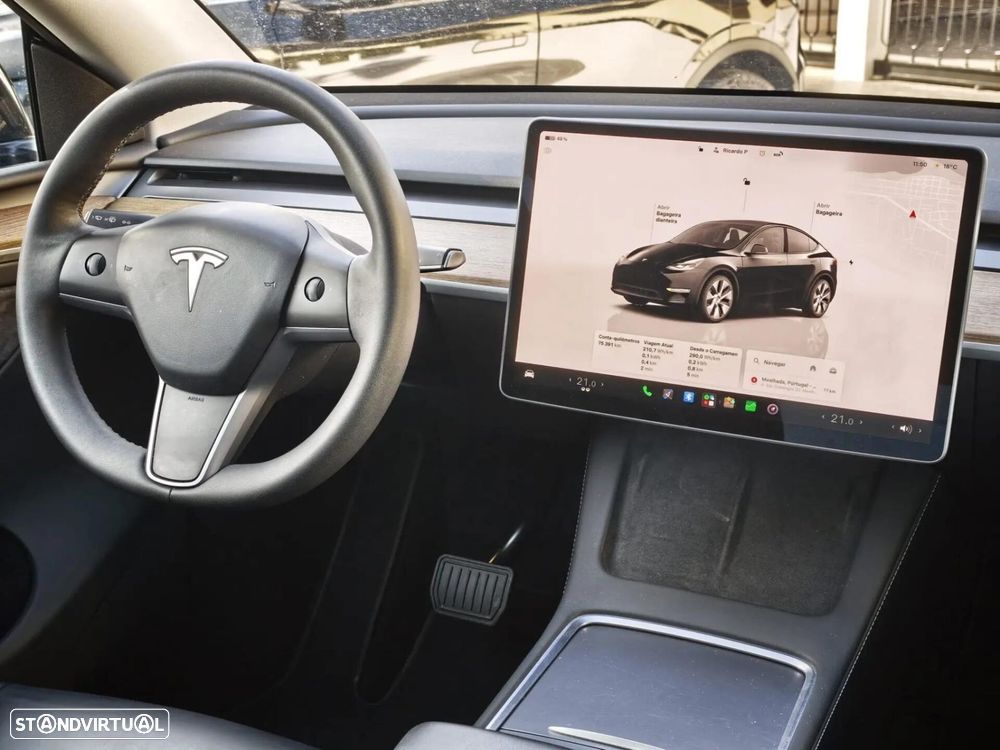 Tesla Model Y RWD - 8