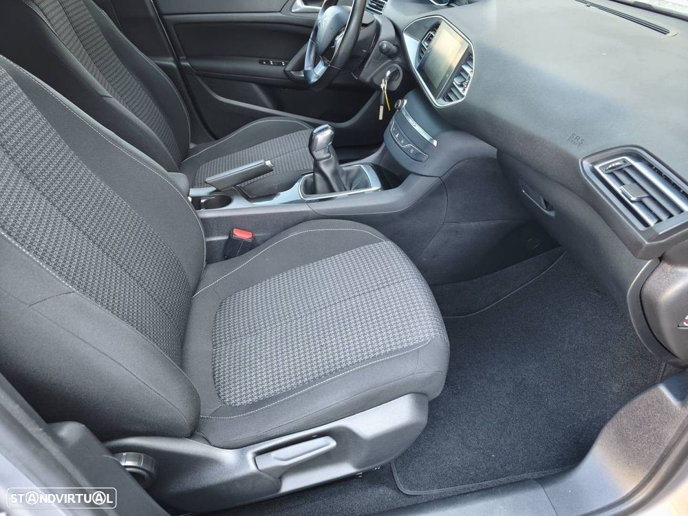 Peugeot 308 1.6 BlueHDi Style - 20