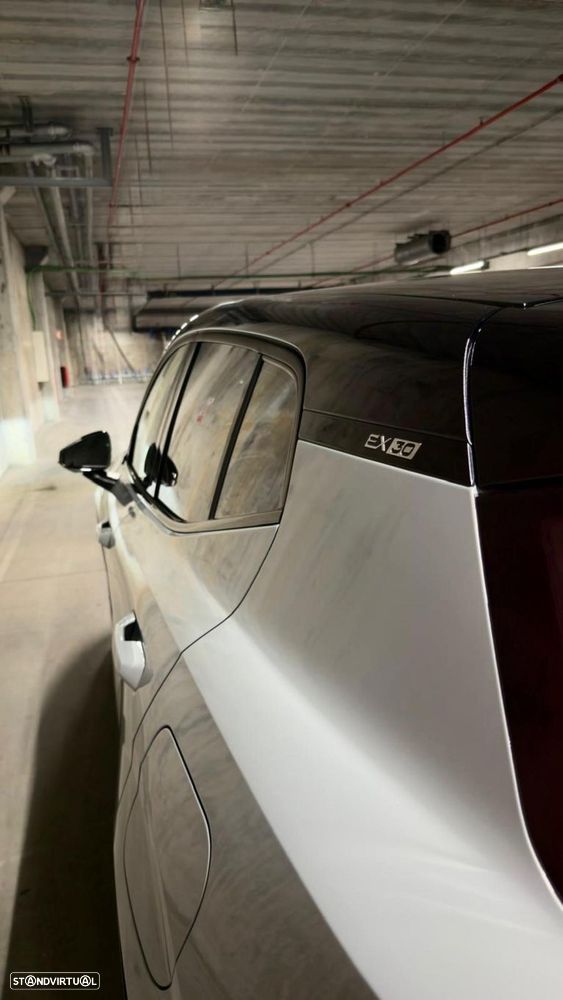 Volvo EX30 69 kWh Single Motor Extended Range Plus - 10