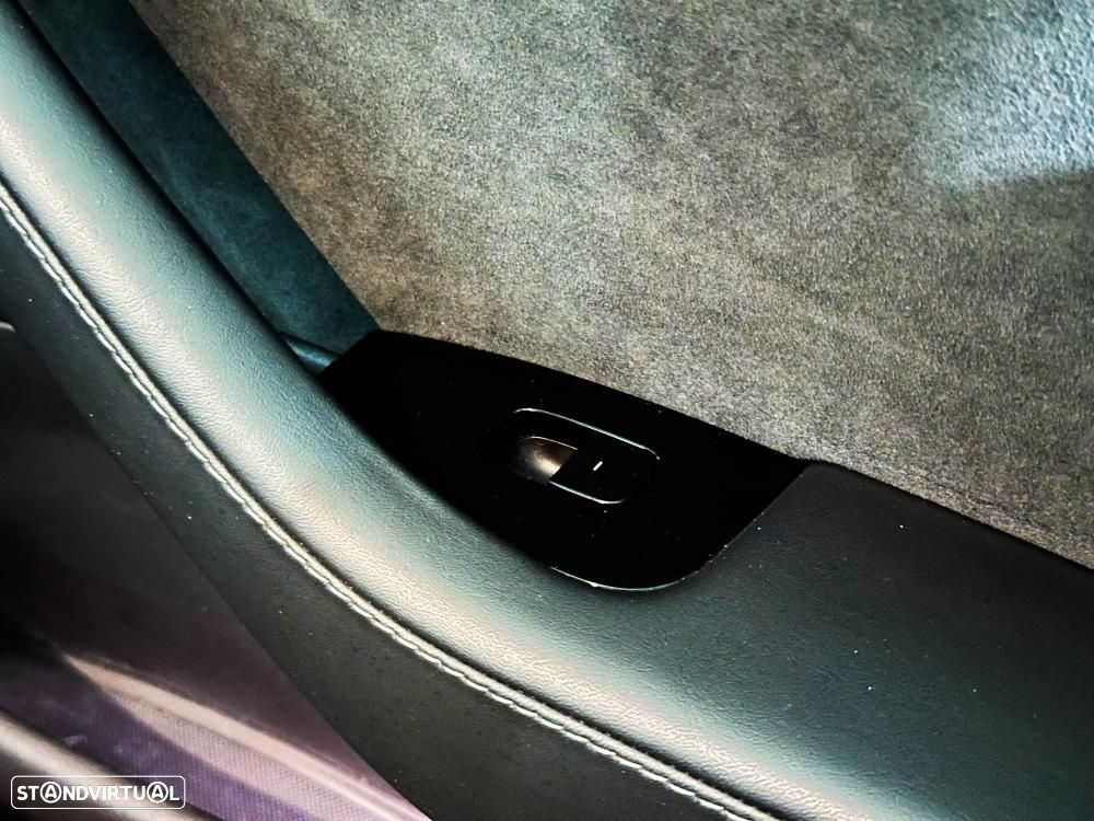 Tesla Model 3 Long-Range Dual Motor AWD - 28