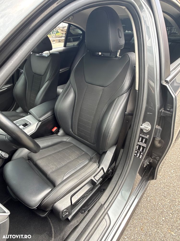 BMW Seria 3 320d xDrive Aut. Sport Line - 27