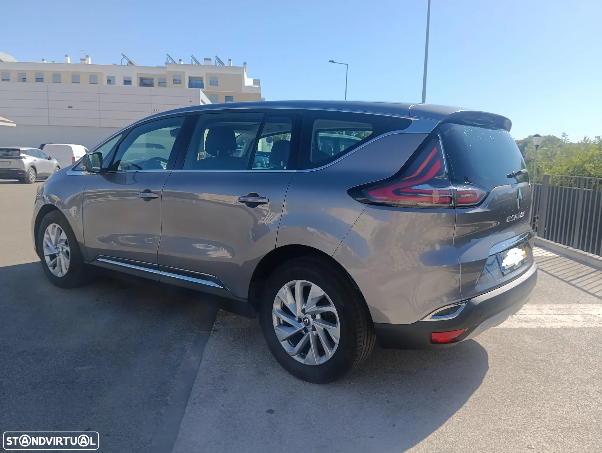 Renault Espace 1.6 dCi Initiale Paris EDC - 23