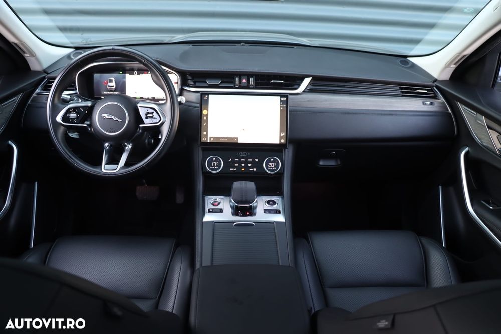 Jaguar F-Pace P400e AWD R-Dynamic HSE - 2