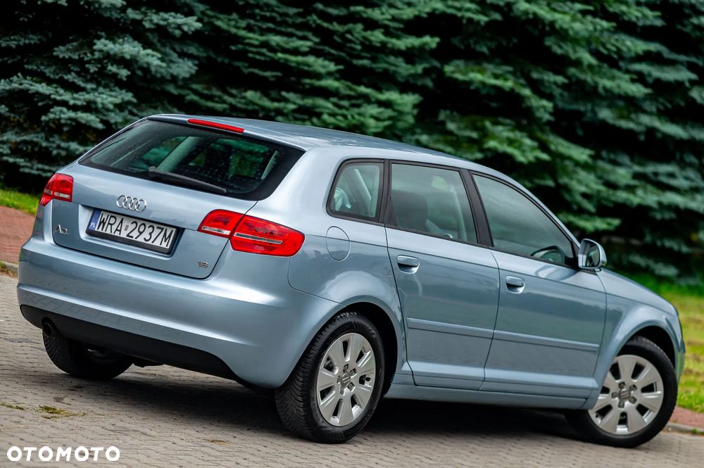 Audi A3 Sportback 1.6 Ambition - 14