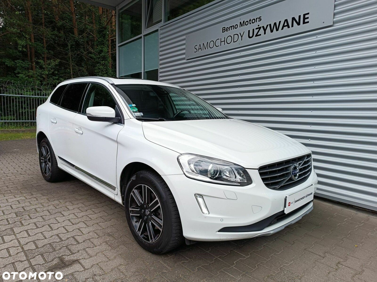 Volvo XC 60 T5 AWD Drive-E Momentum - 9
