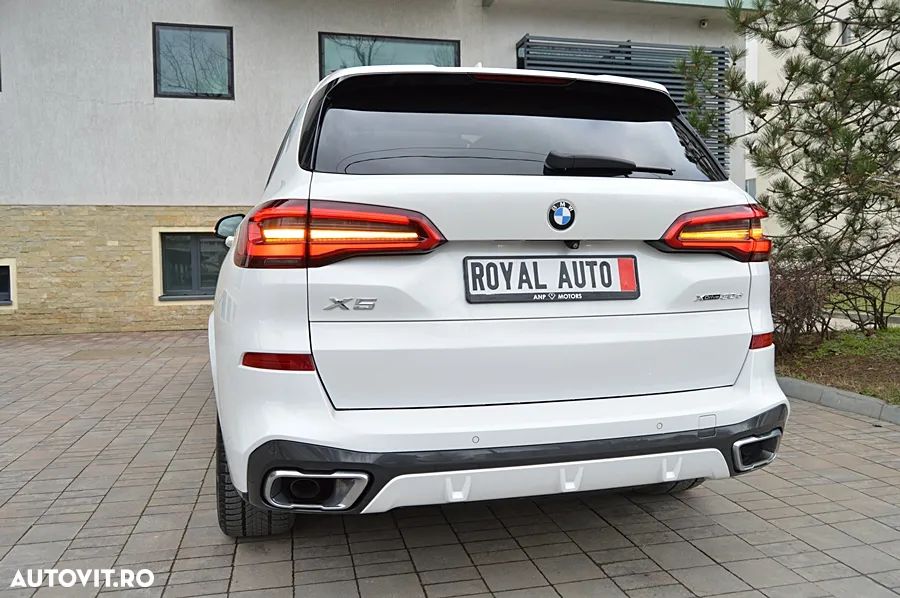 BMW X5 xDrive30d - 19
