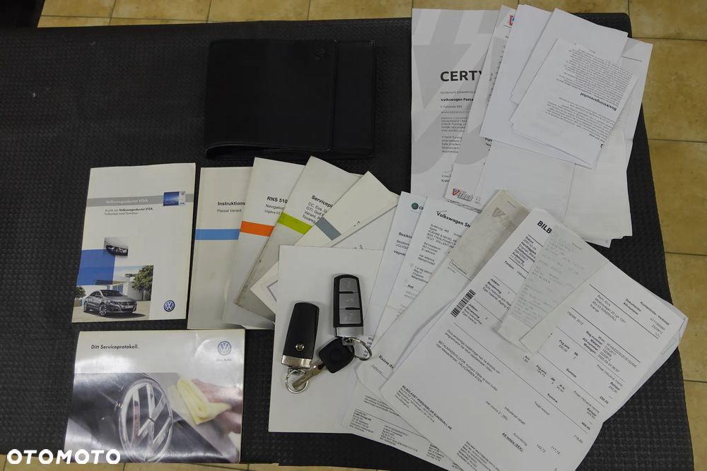 Volkswagen Passat - 18