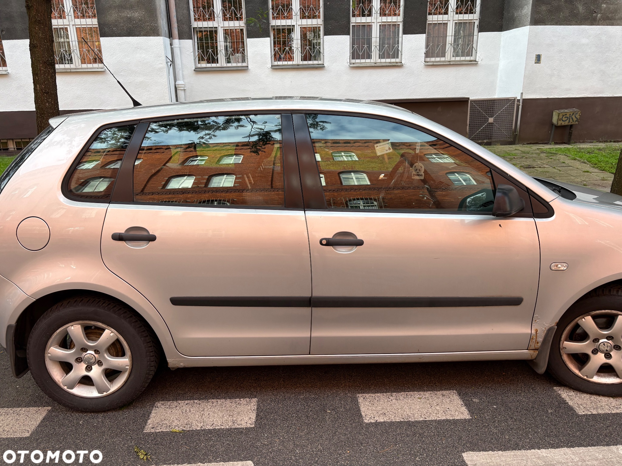 Volkswagen Polo - 7