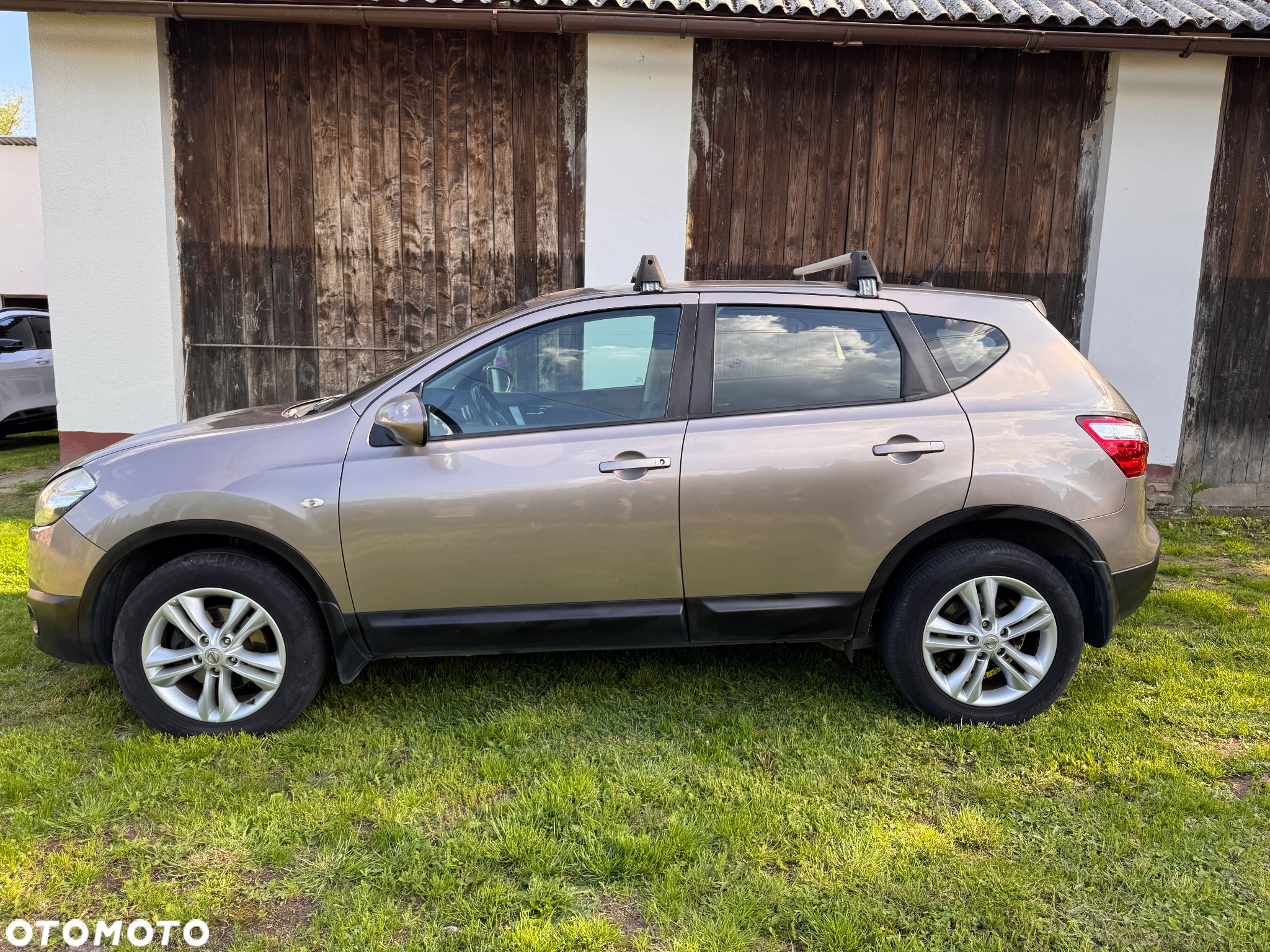 Nissan Qashqai - 2
