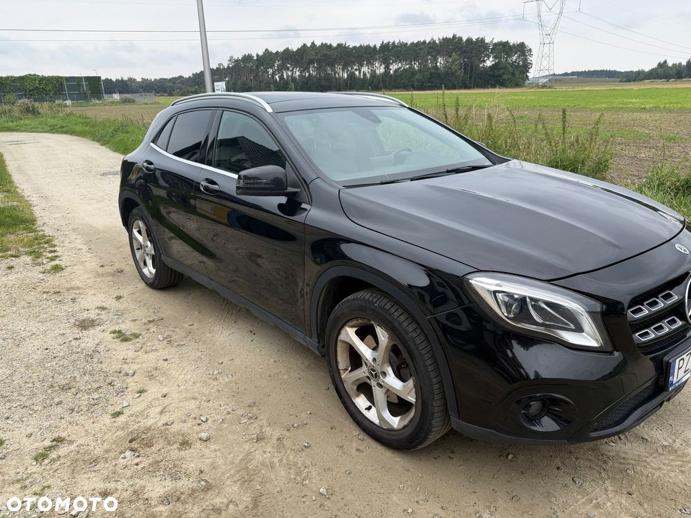 Mercedes-Benz GLA 250 4-Matic - 5