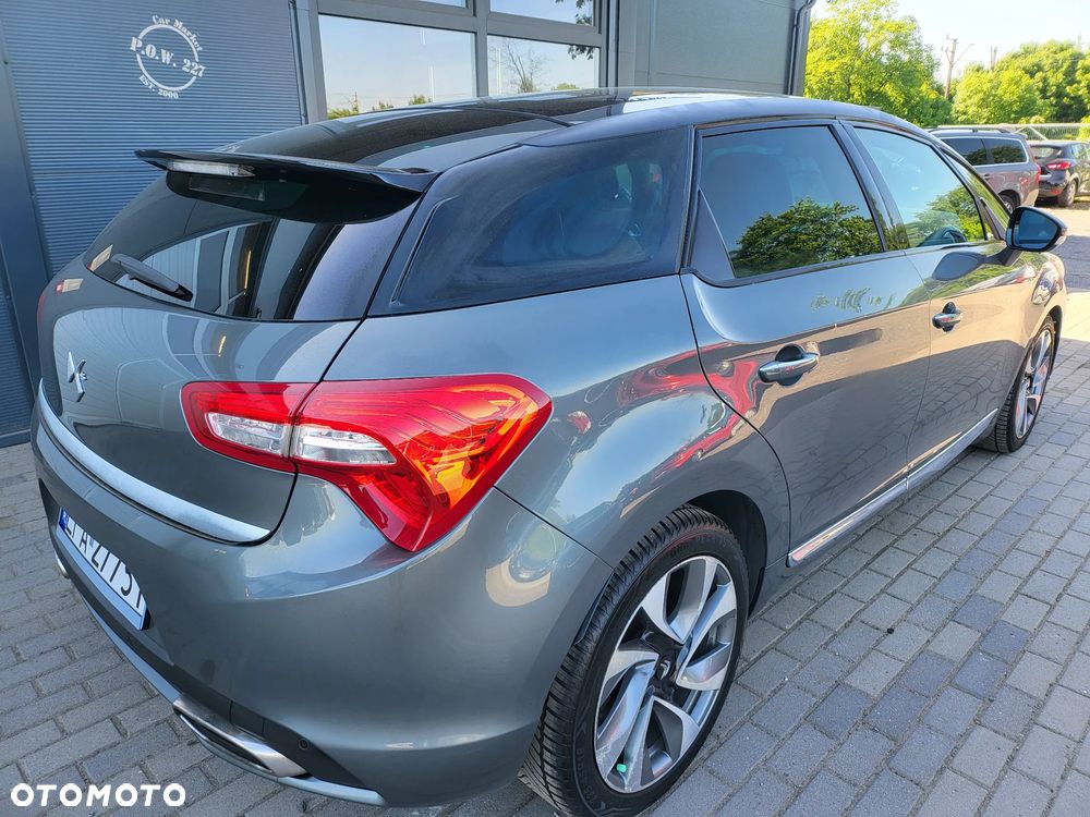Citroën DS5 HDi 165 Business - 29