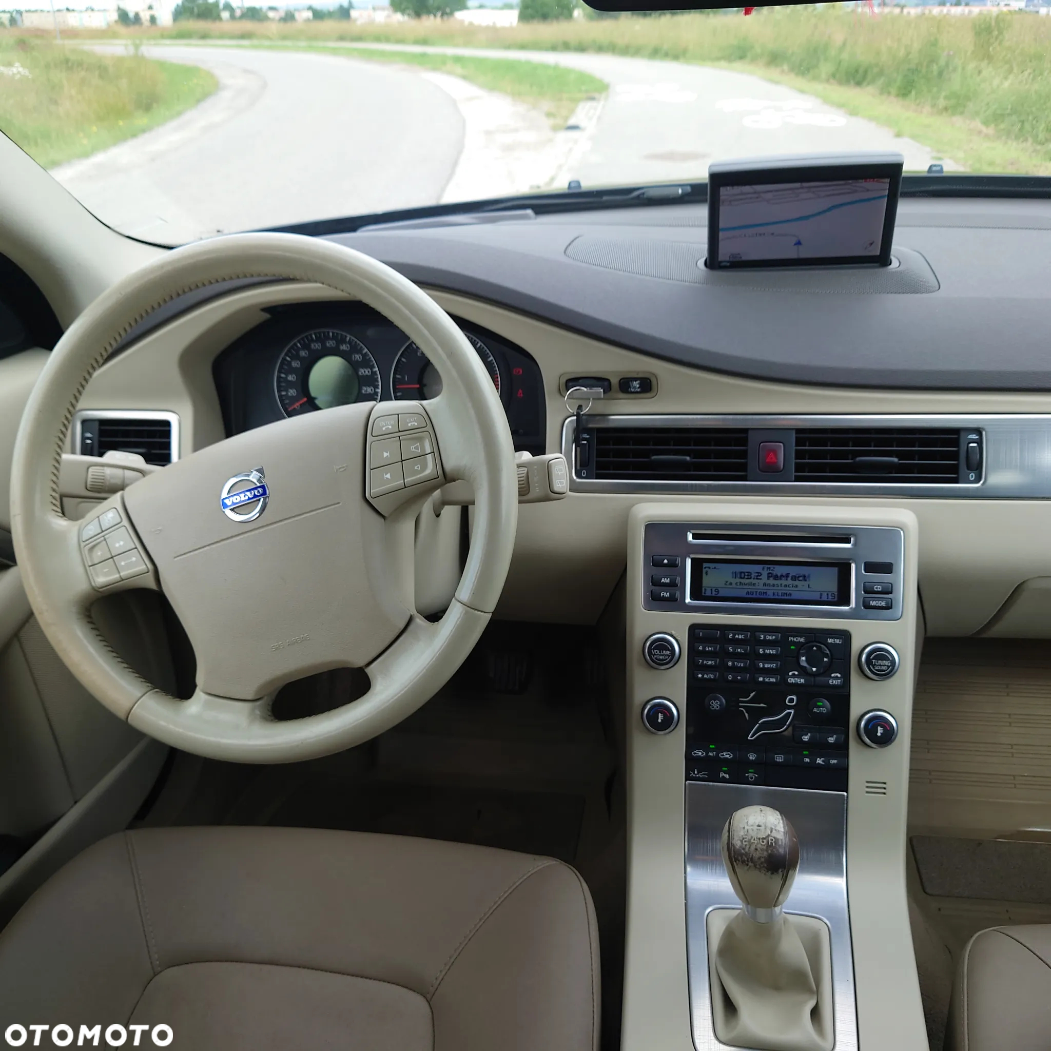 Volvo V70 D5 AWD DPF Kinetic - 10