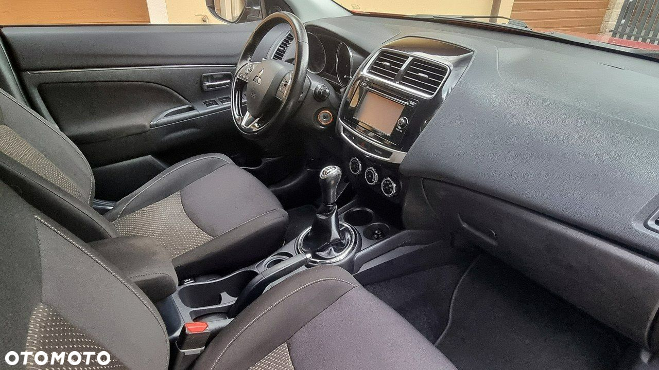 Mitsubishi ASX - 13