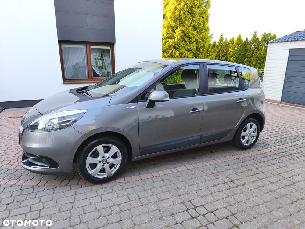 Renault Scenic 1.6 16V 110 TomTom Edition - 18
