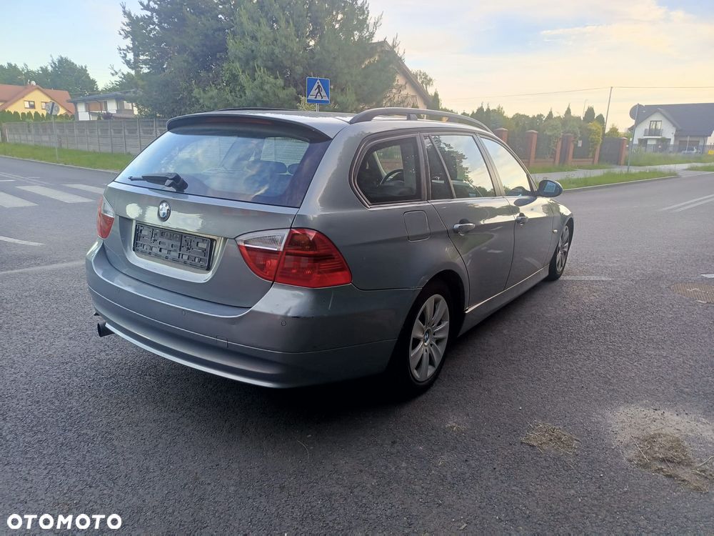 BMW Seria 3 - 4