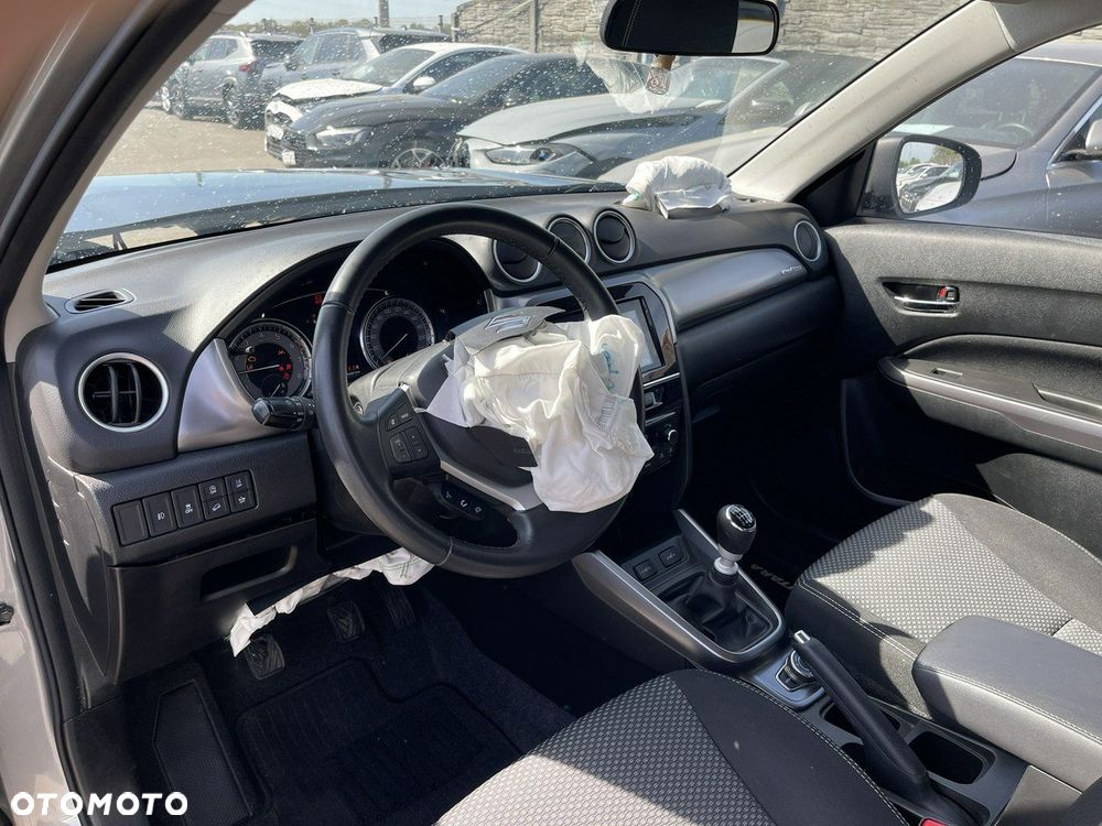 Suzuki Vitara - 6
