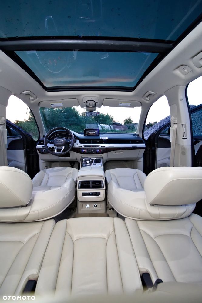 Audi Q7 3.0 TFSI Quattro Tiptronic - 9