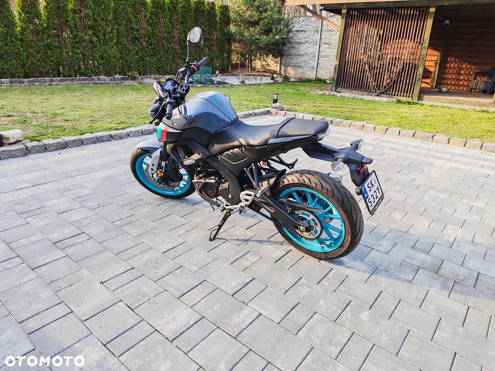 Yamaha MT - 2