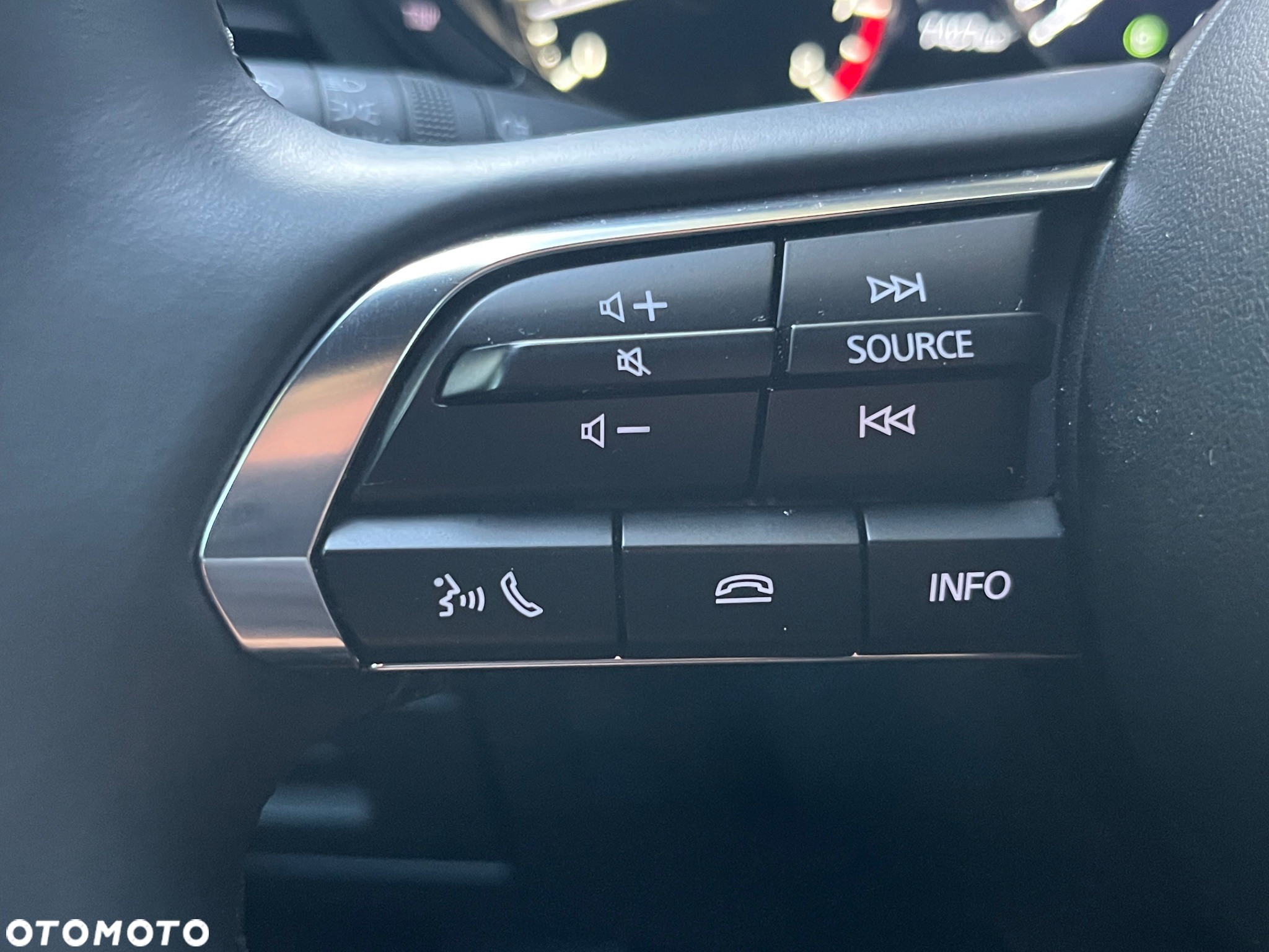 Mazda 3 e-SKYACTIV-X 186 M HYBRID DRIVE EXCLUSIVE-LINE - 10