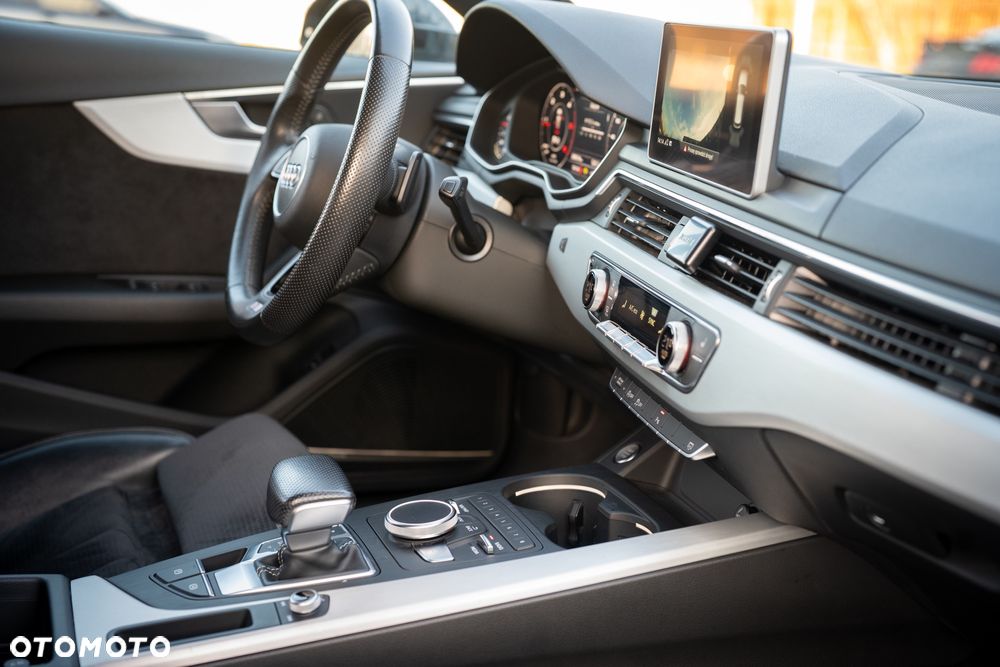 Audi A4 Avant 2.0 TDI S tronic - 16