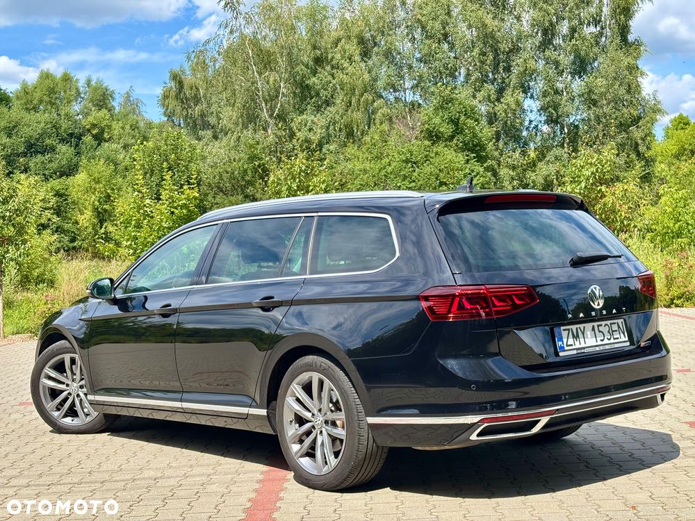 Volkswagen Passat 2.0 TDI 4Mot Elegance DSG - 11