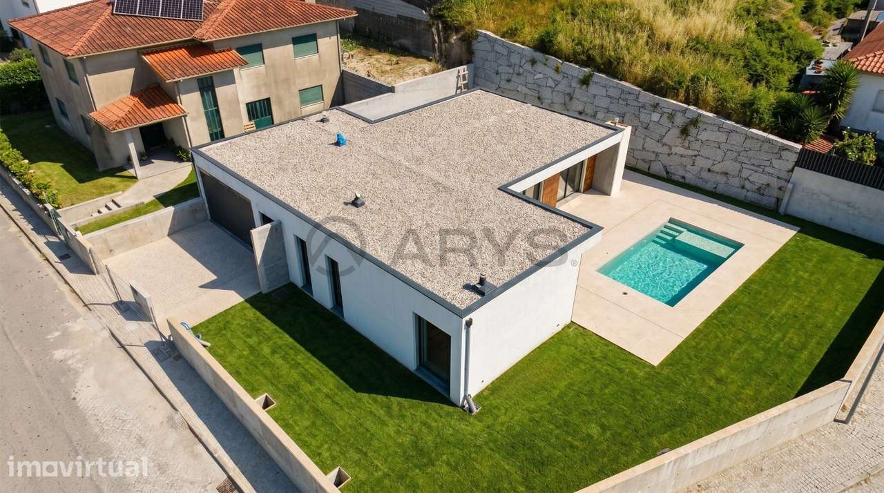Moradia térrea T3 com Piscina - Grande imagem: 5/27