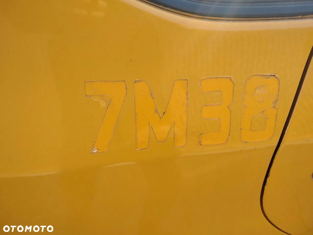 Toyota Prius 1.8 Hybrid Active - 11