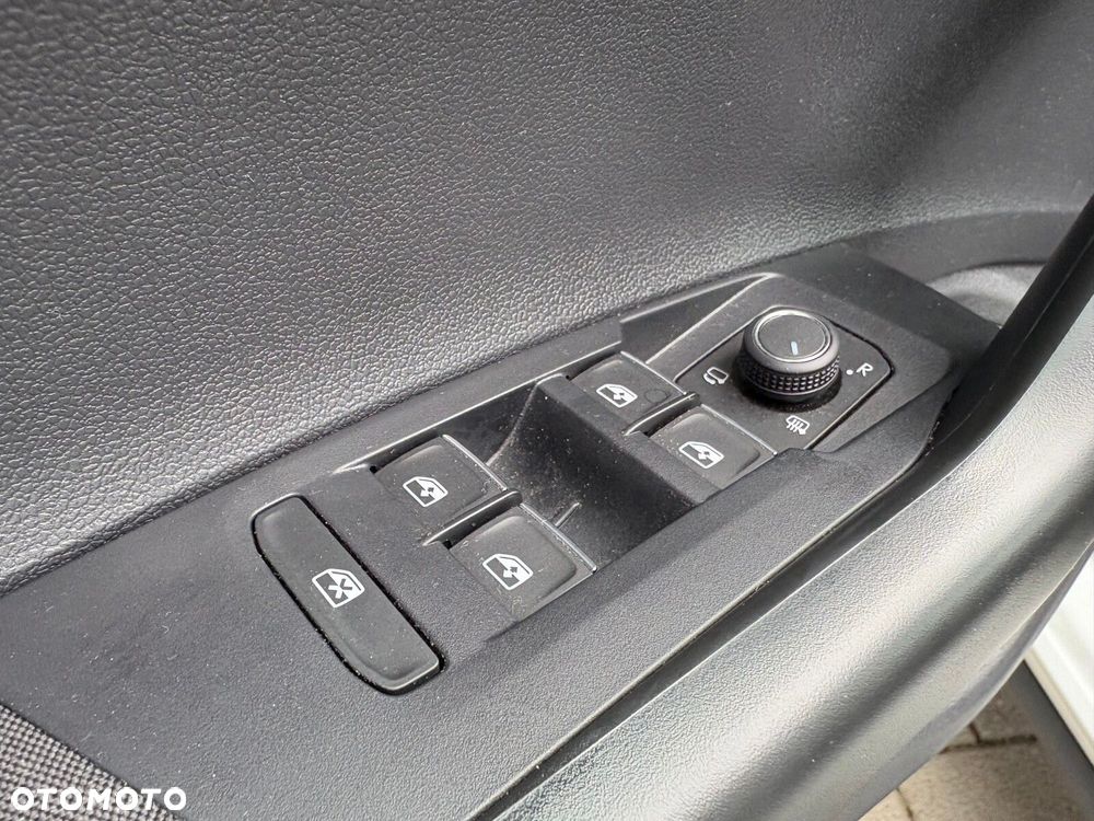 Volkswagen Polo - 20