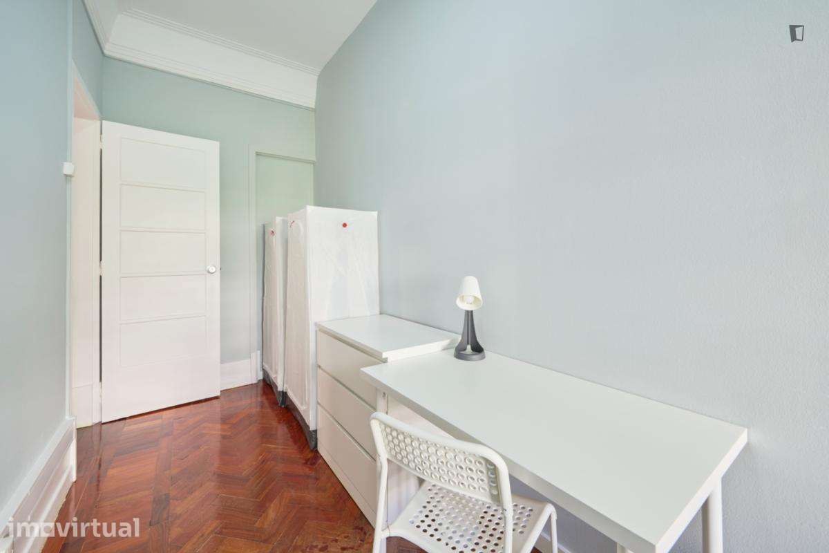 Quarto - localizado em Saldanha Lisbon - Grande imagem: 5/46