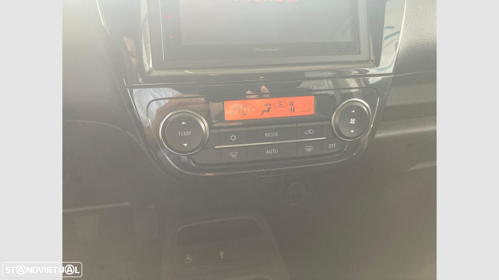 Mitsubishi Space Star 1.2 Connect Edition - 11