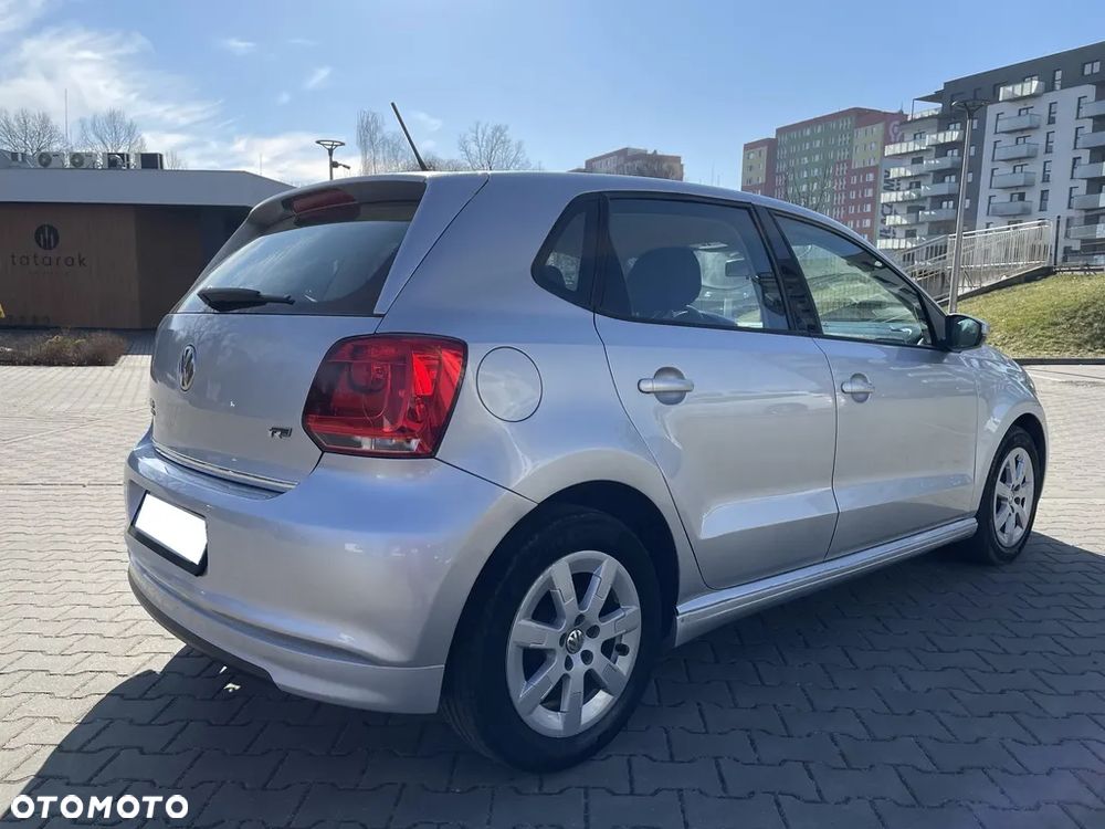 Volkswagen Polo 1.2 TDI Blue Motion - 5